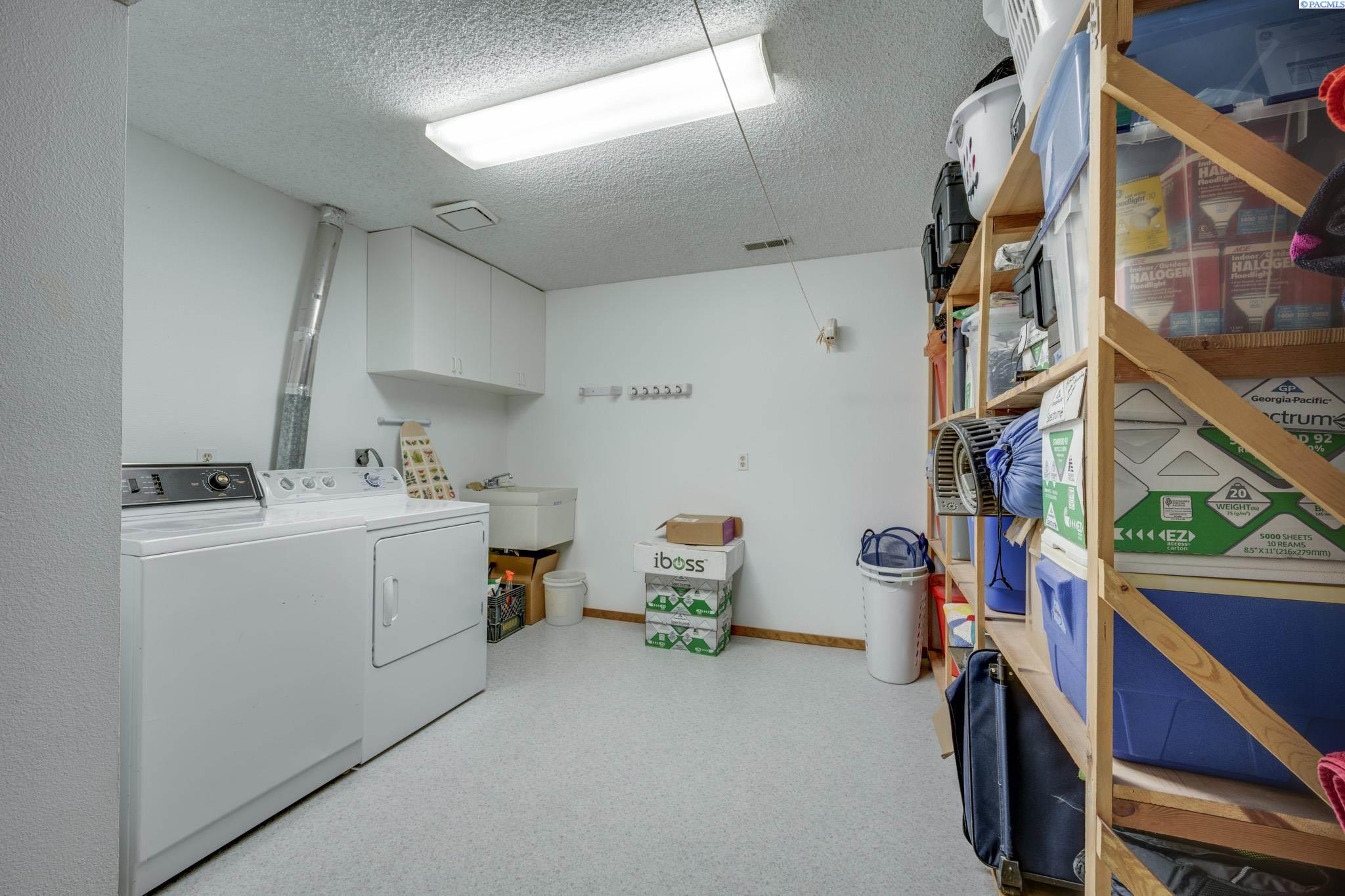 800 Southeast Edge Knoll Drive Pullman, WA 99163 - Photo 24 of 30 Gallery Image 24