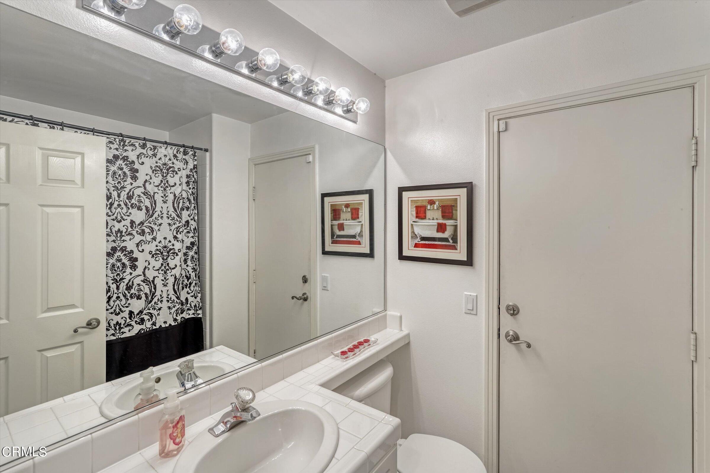 3315 Rising Star Avenue Simi Valley, CA 93063 - Photo 23 of 74 21-3315 Rising Star Avenue-21