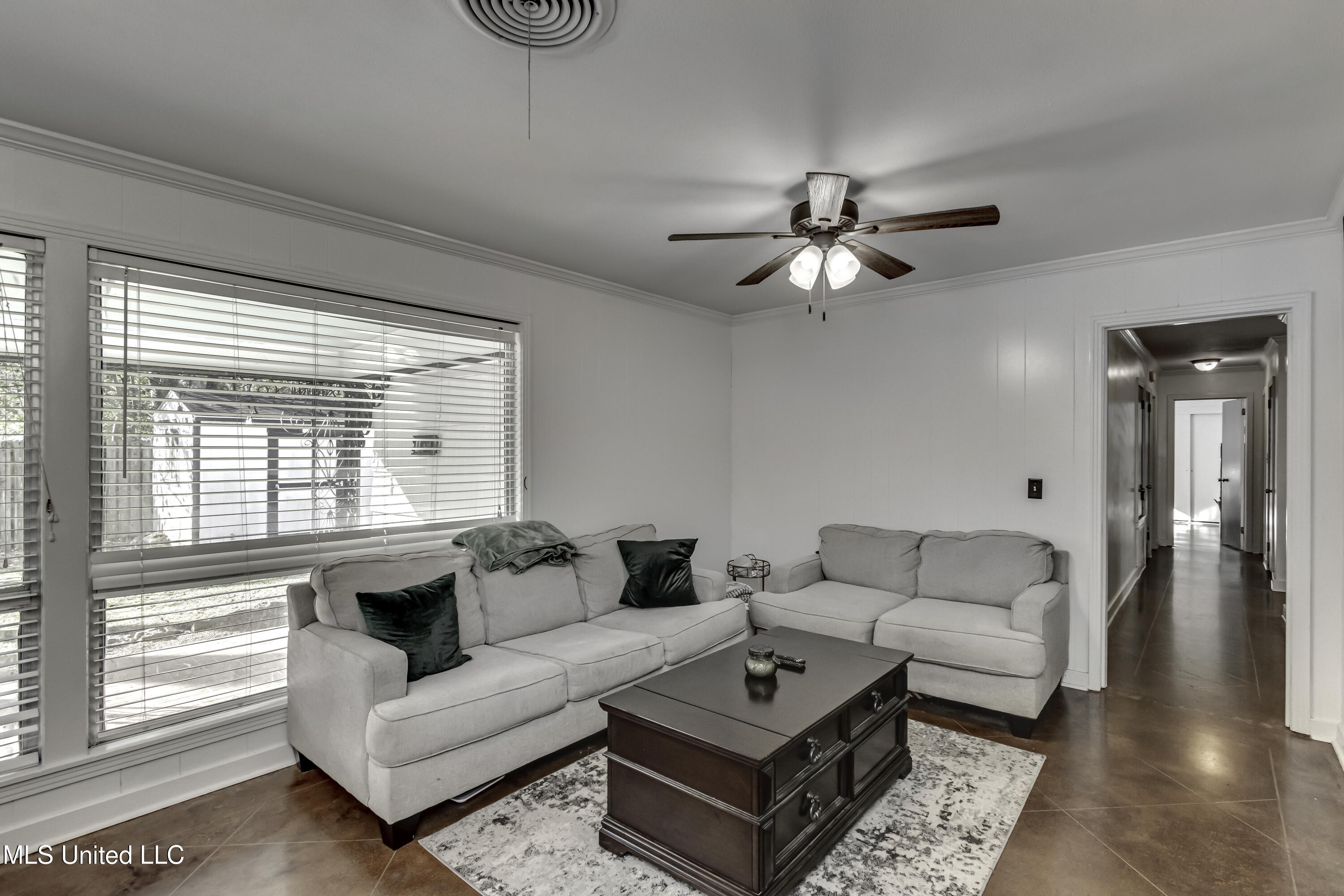 1429 East Northside Drive Jackson, MS 39211 - Photo 12 of 36 1429 Northside Dr--52