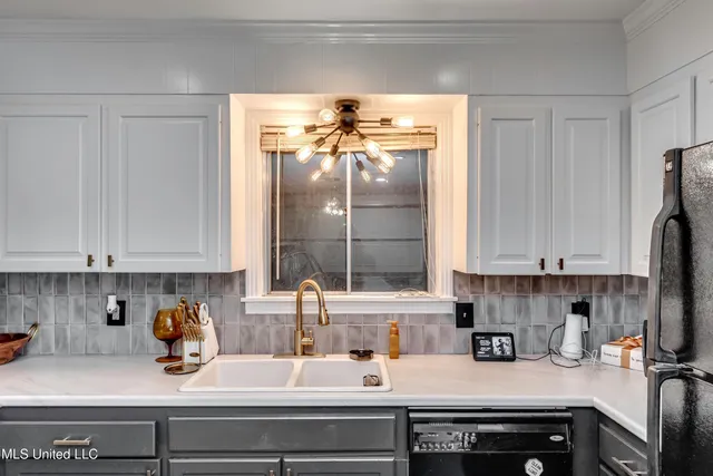 $234,900 | 1429 East Northside Drive, Jackson, MS 39211