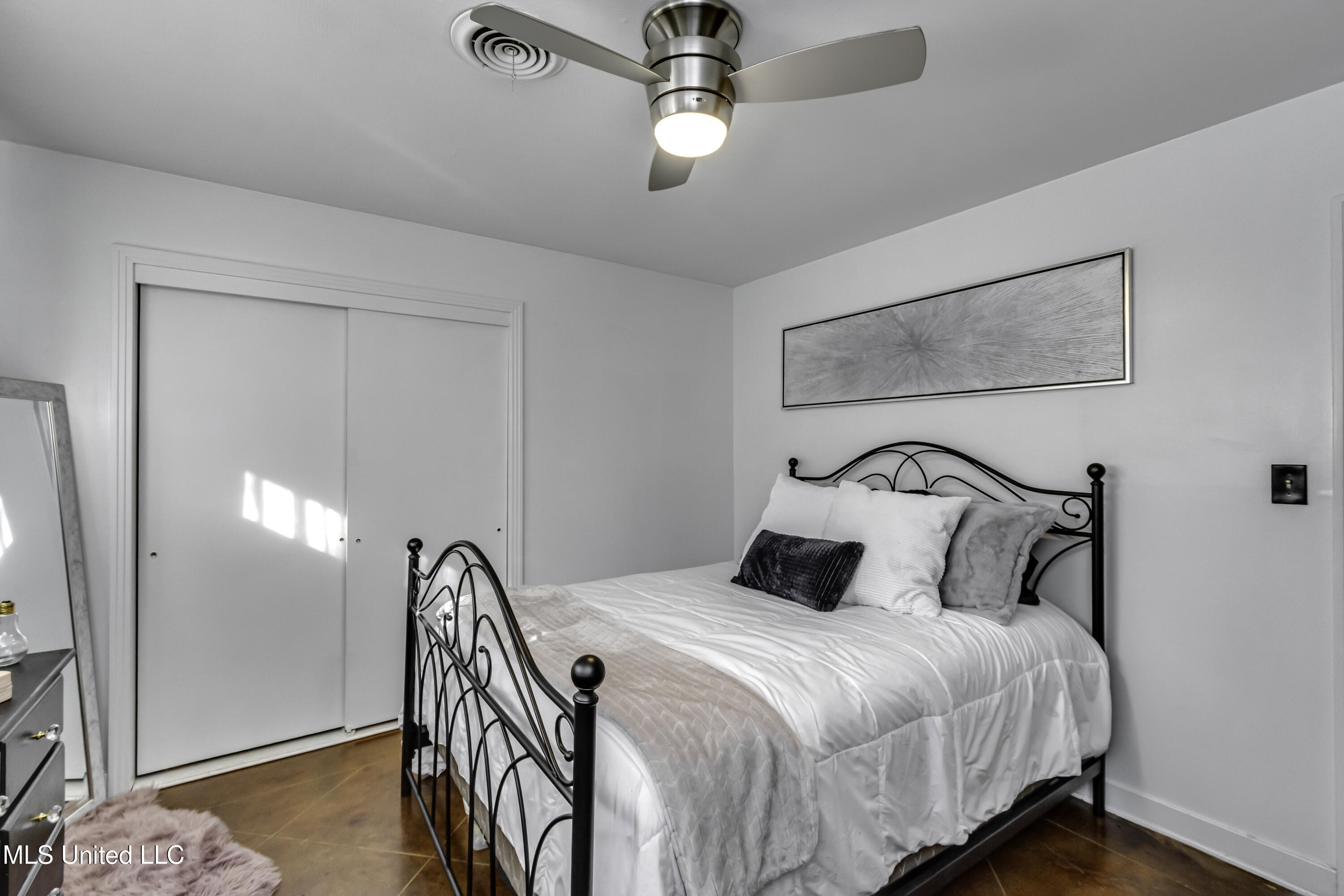 1429 East Northside Drive Jackson, MS 39211 - Photo 21 of 36 1429 Northside Dr--29