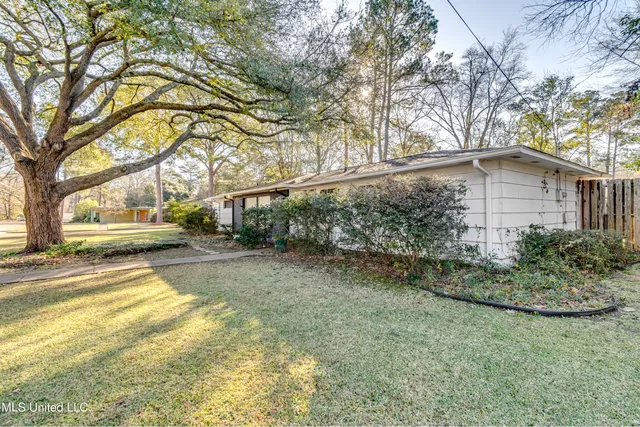 $234,900 | 1429 East Northside Drive, Jackson, MS 39211