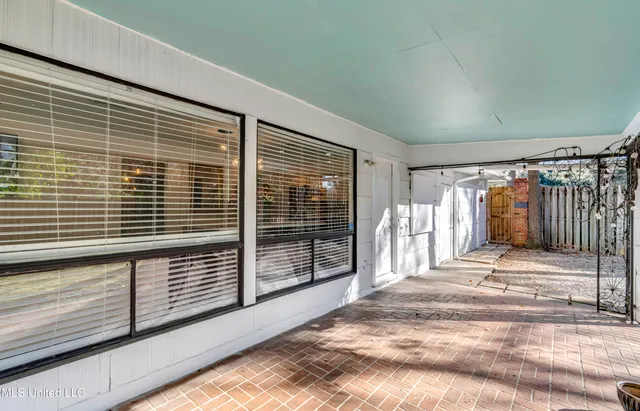 $234,900 | 1429 East Northside Drive, Jackson, MS 39211