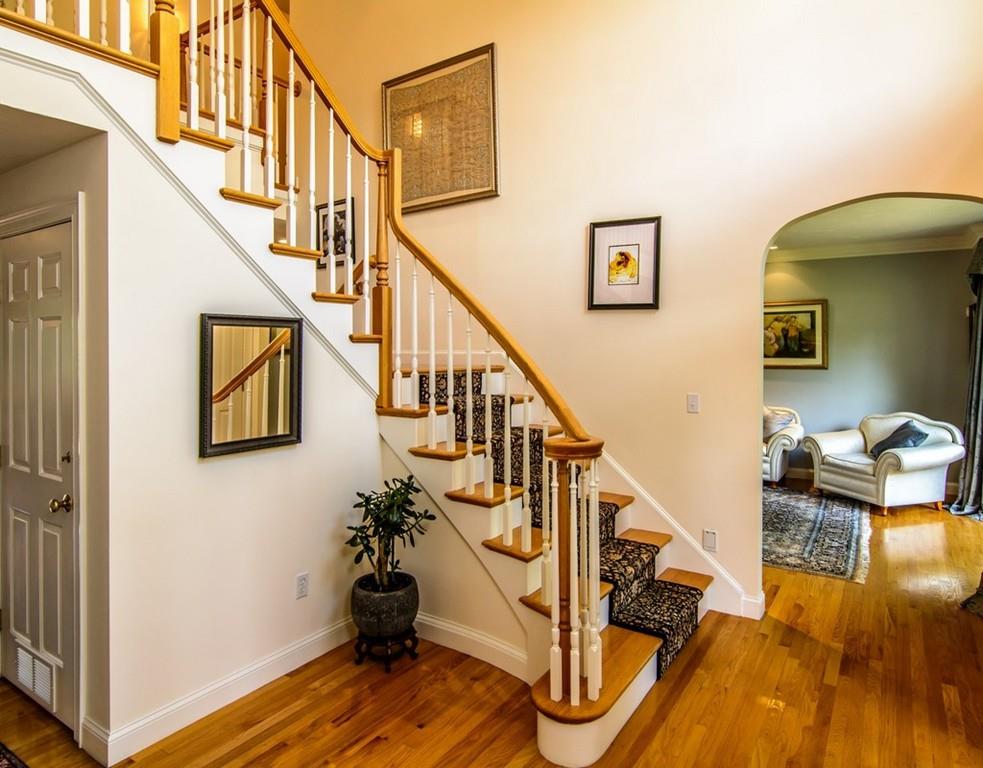 5 Gable Ridge Road Westborough, MA 01581 - Photo 4 of 42 Gallery Image 4
