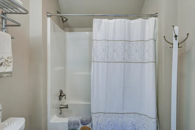 $672,900 | 185 Deer Tracks Circle, Mountain City, TN 37683