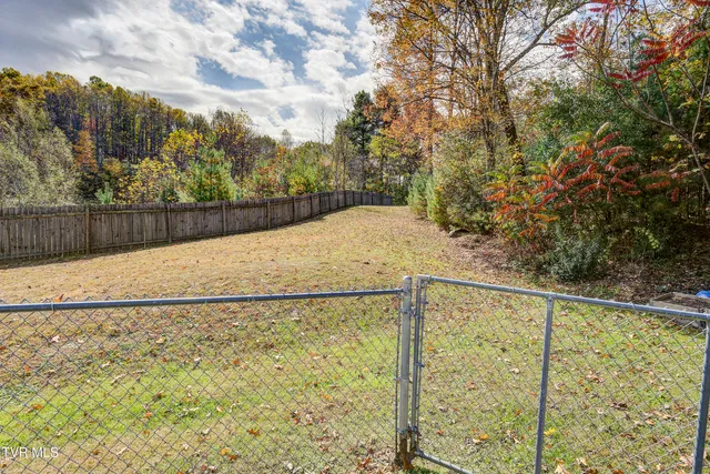 $672,900 | 185 Deer Tracks Circle, Mountain City, TN 37683