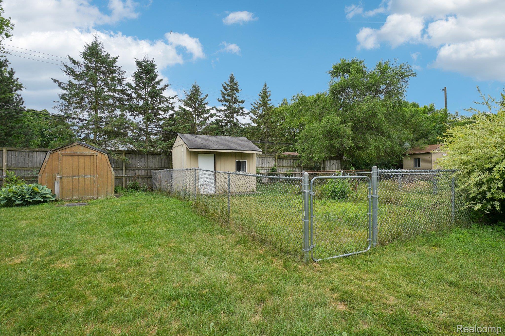 1096 Truwood Avenue Rochester, MI 48307 - Photo 7 of 23