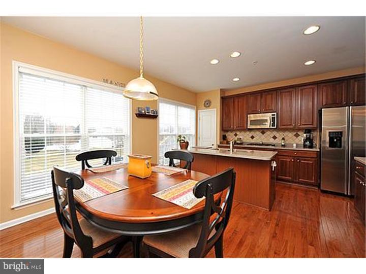 897 Chatfield Road, Unit 2 Warrington, PA 18976 - Photo 7 of 20 Kitchen