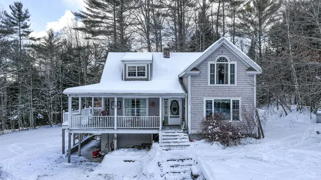 $389,700 | 103 Jackson Lane, Norway, ME 04268