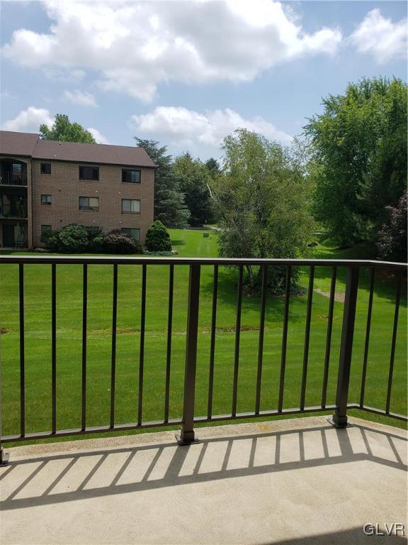 867 Cold Spring Road, Unit 7 Allentown, PA 18103 - Photo 5 of 13