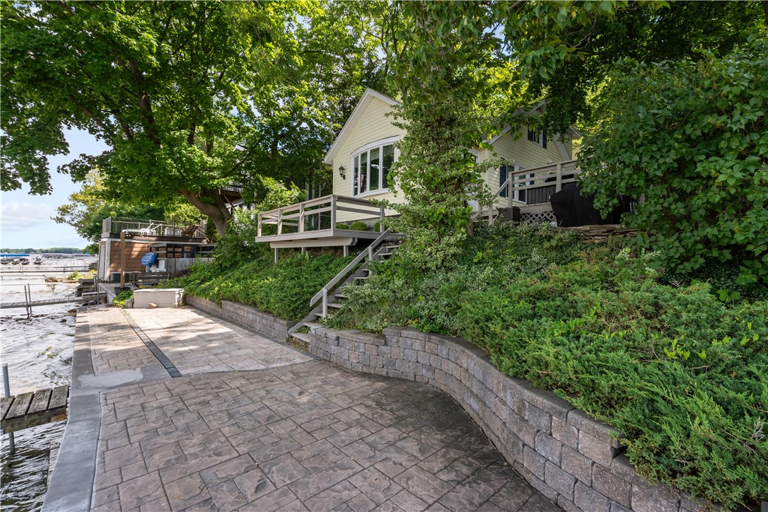 4338 East Lake Road Livonia, NY 14487 - Photo 3 of 50