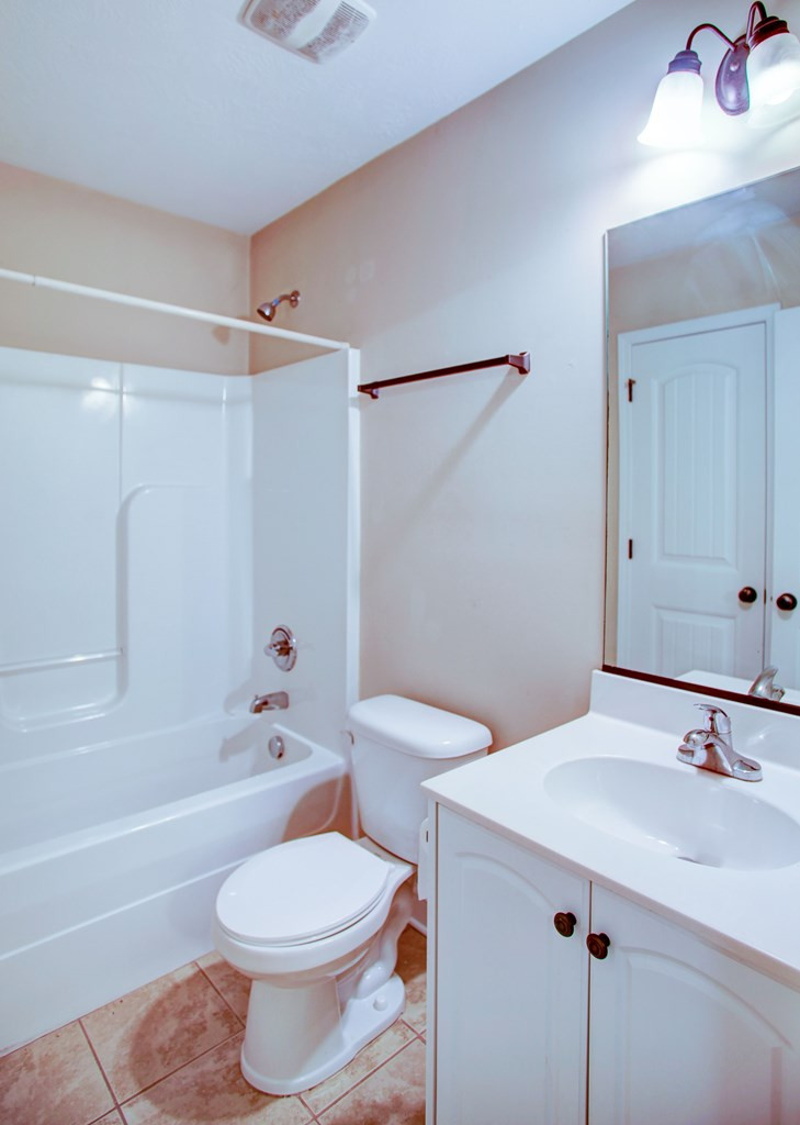 117 Winnipeg Road North Augusta, SC 29841 - Photo 7 of 11 2nd bath