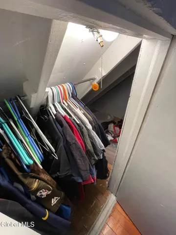 $195,300 | 6 Meadow Street, Gloversville, NY 12078