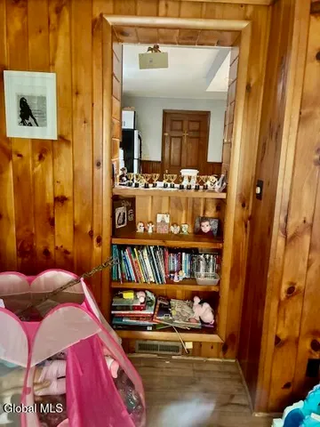 $195,300 | 6 Meadow Street, Gloversville, NY 12078