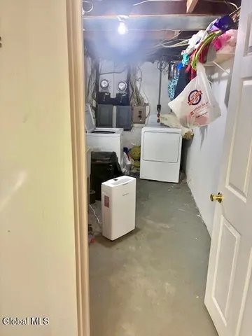 $195,300 | 6 Meadow Street, Gloversville, NY 12078