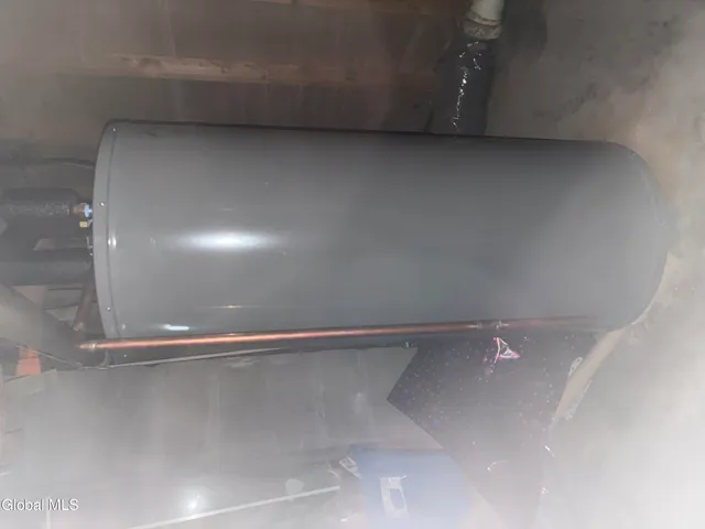 $195,300 | 6 Meadow Street, Gloversville, NY 12078