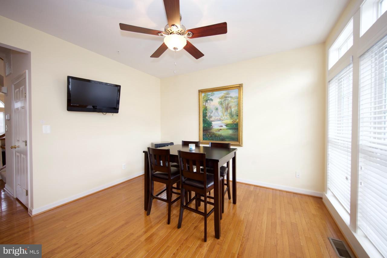 5153 Key View Way Perry Hall, MD 21128 - Photo 12 of 30 Kitchen breakfast room