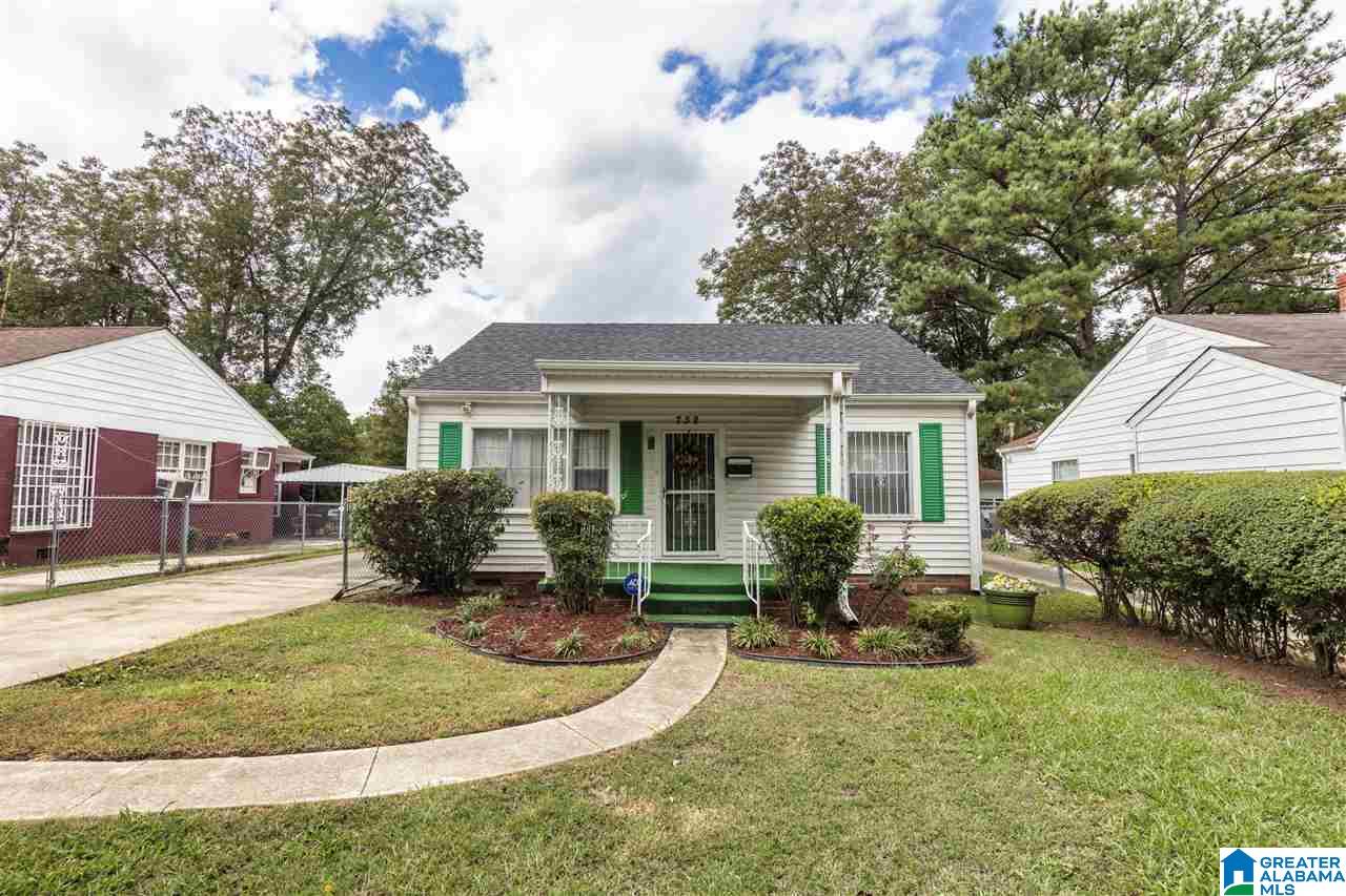 732 Center Place Southwest Birmingham, AL 35211 - Photo 2 of 4