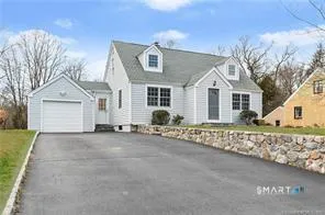 $4,900 | 608 Stillson Road, Fairfield, CT 06824