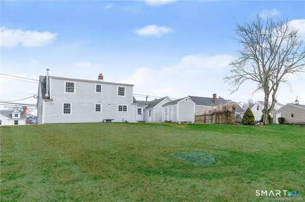 $4,900 | 608 Stillson Road, Fairfield, CT 06824