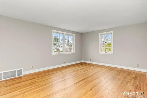 $4,900 | 608 Stillson Road, Fairfield, CT 06824