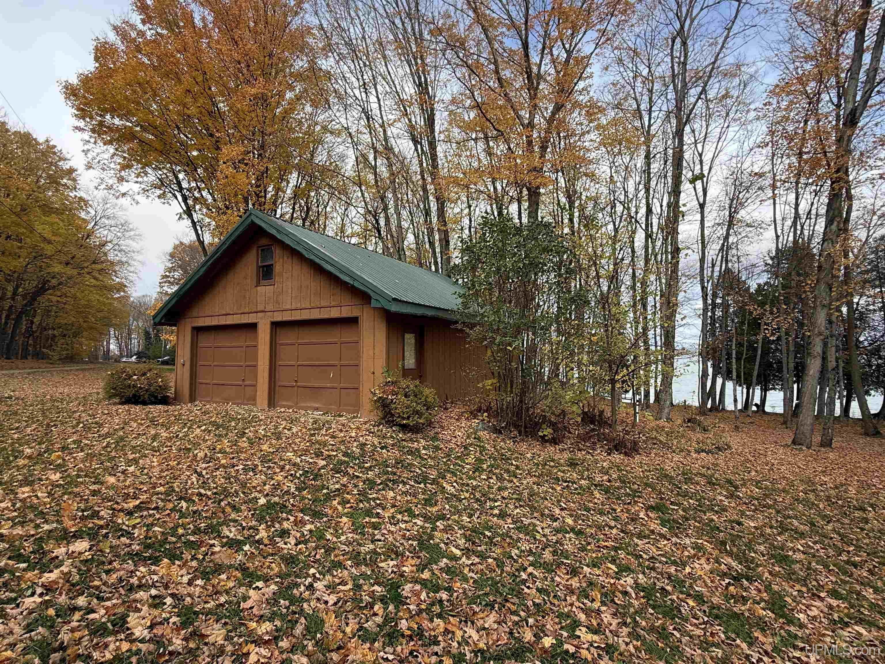 18919 Needle Pointe Road Germfask, MI 49836 - Photo 4 of 40