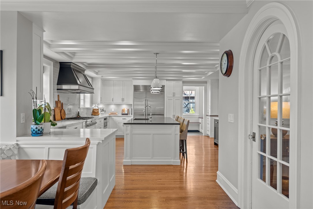 2860 Fontenay Road Cleveland, OH 44120 - Photo 10 of 48 Gallery Image 10
