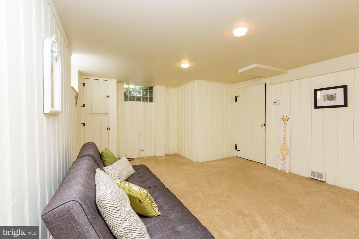 505 Wingate Road Baltimore, MD 21210 - Photo 23 of 30 Family Room