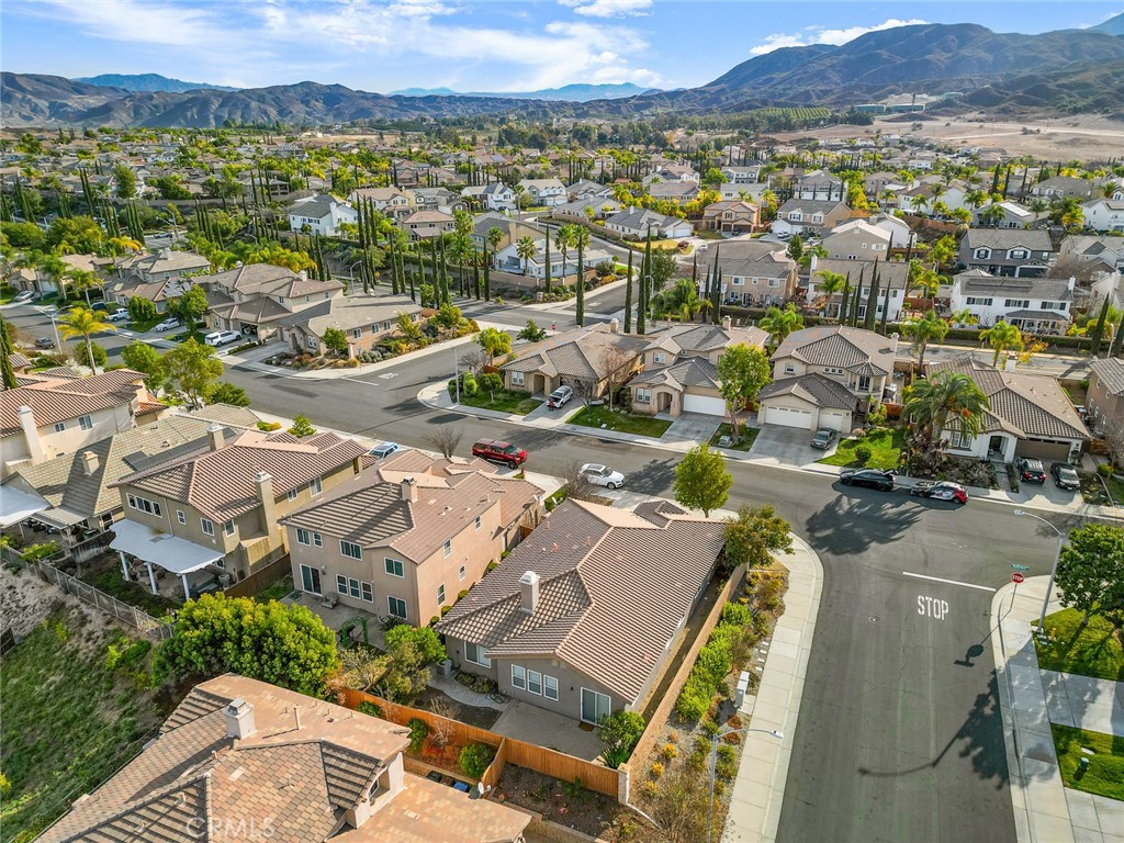 44855 Rutherford Street Temecula, CA 92592 - Photo 31 of 31 an aerial view of a city with lots of residential buildings