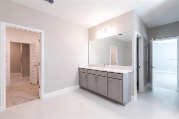 $5,600 | 7714 South Faul Street, Tampa, FL 33616