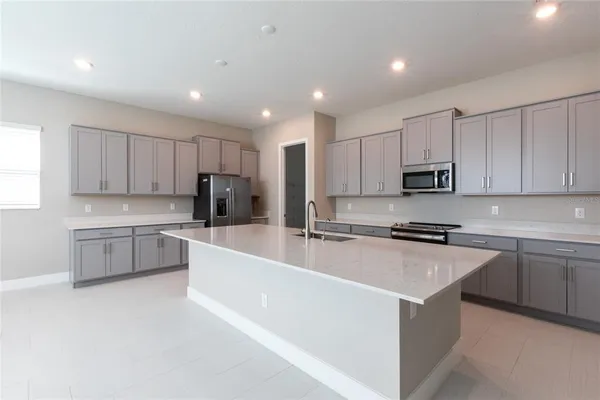 $5,600 | 7714 South Faul Street, Tampa, FL 33616