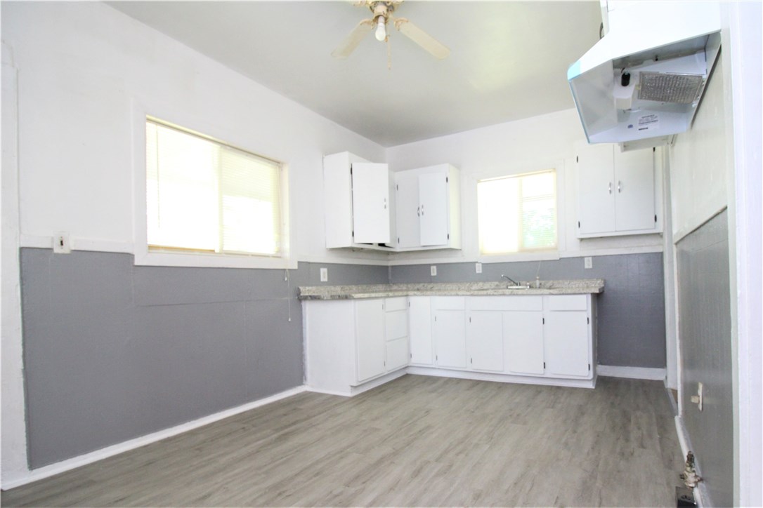 741 Norton Street Rochester, NY 14621 - Photo 6 of 21