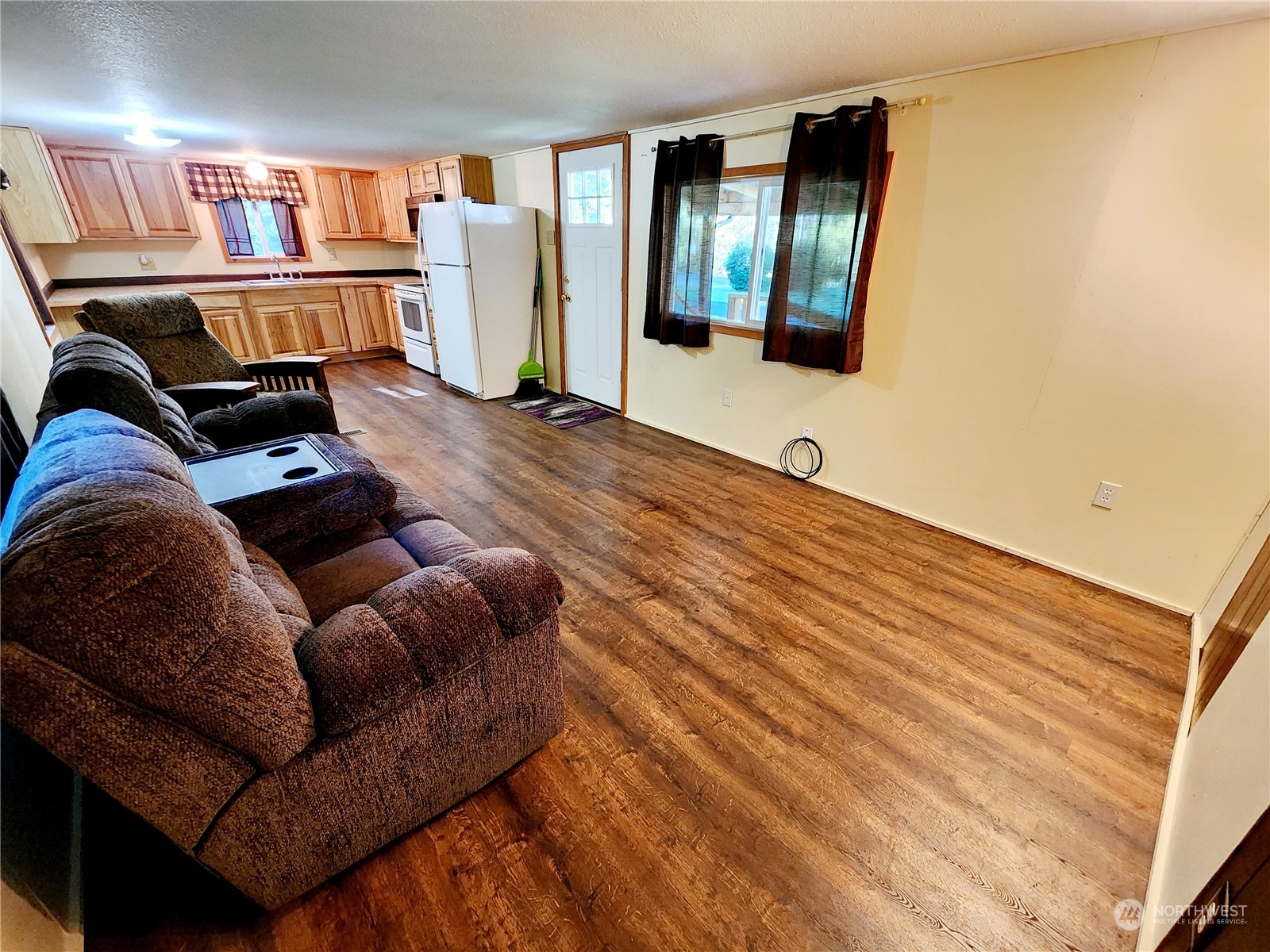 172 Sund Road Elma, WA 98541 - Photo 4 of 27 Gallery Image 4