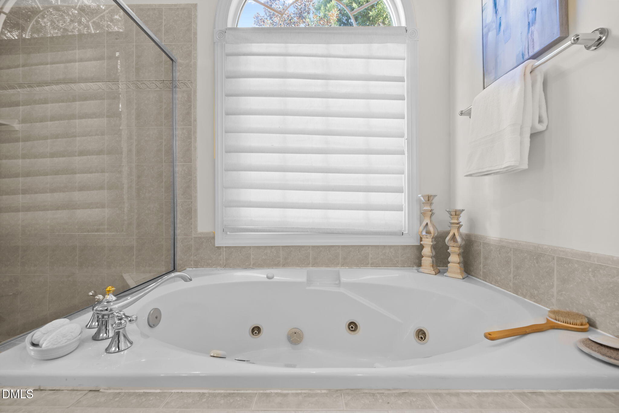 13 Morgans Ridge Lane Durham, NC 27707 - Photo 28 of 53 a bathroom with a tub