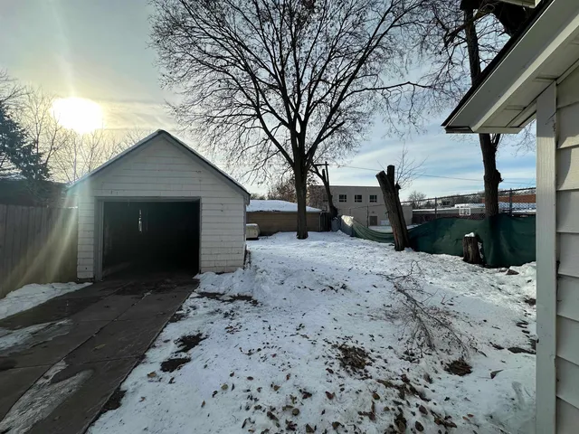 $129,900 | 514 Locust Street, Beloit, WI 53511