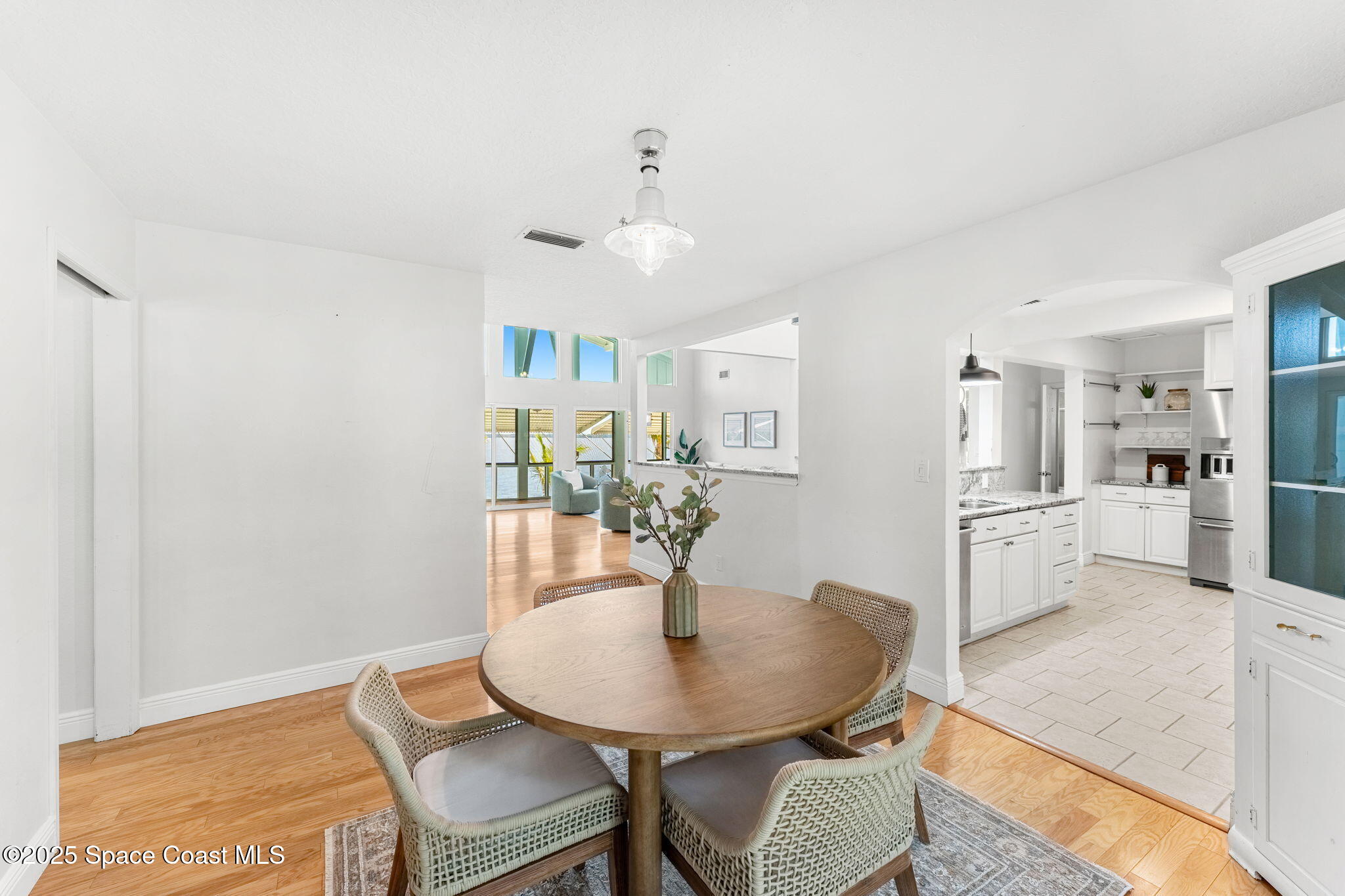 2016 Indian River Drive Cocoa, FL 32922 - Photo 19 of 49 27-web-or-mls-DSC01275-HDR