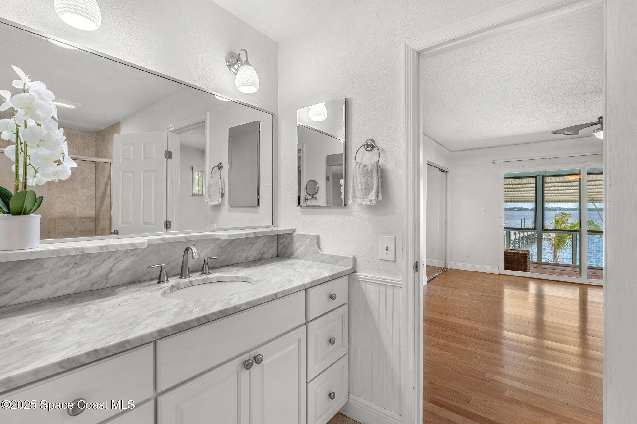 2016 Indian River Drive Cocoa, FL 32922 - Photo 25 of 49 45-web-or-mls-DSC01376-HDR