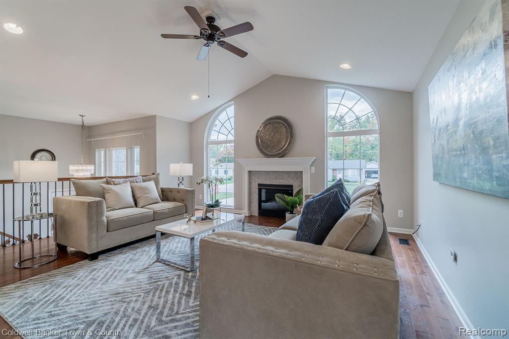 3179 Eastern Avenue Rochester Hills, MI 48307 - Photo 8 of 55