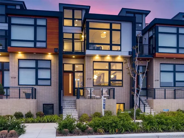 $4,800 | 6739 East Lowry Boulevard, Denver, CO 80230