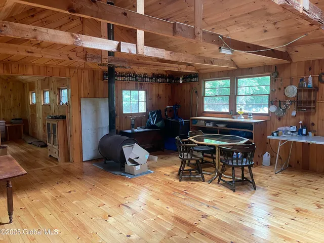 $299,900 | 40 Fld Road North, Chester, NY 12853