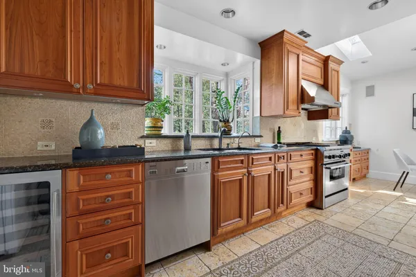 $1,895,000 | 3804 Kanawha Street Northwest, Washington, DC 20015