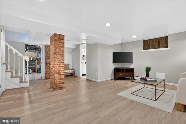 $1,895,000 | 3804 Kanawha Street Northwest, Washington, DC 20015