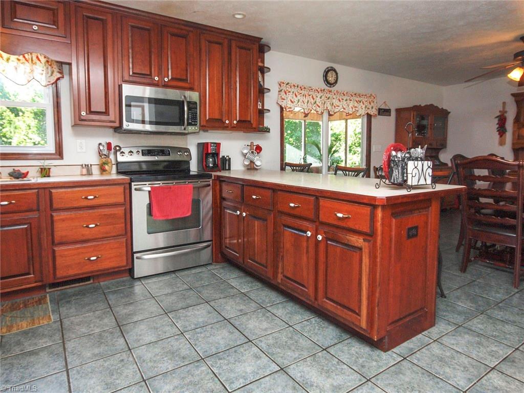 571 Ridge Road Mocksville, NC 27028 - Photo 10 of 30