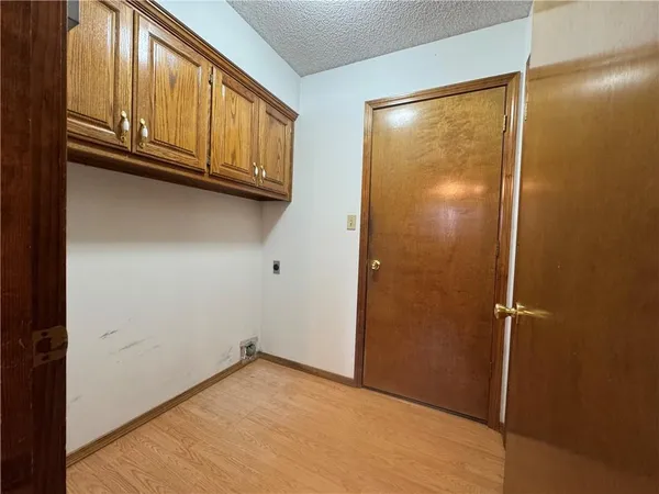 $230,000 | 623 Windsor Circle, Pittsburg, KS 66762