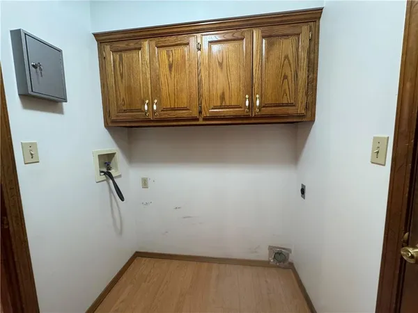 $230,000 | 623 Windsor Circle, Pittsburg, KS 66762