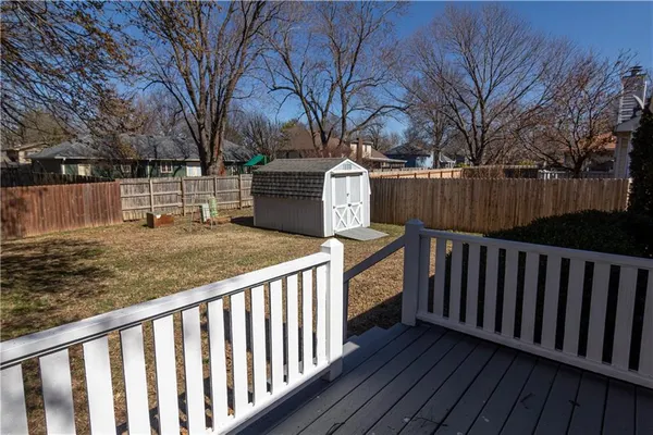 $230,000 | 623 Windsor Circle, Pittsburg, KS 66762