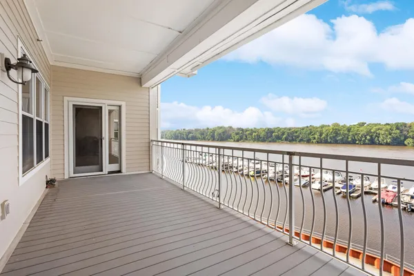 $599,000 | 150 Front Street, Unit 323, Prescott, WI 54021