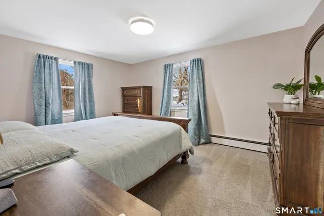 $449,900 | 1986 Hartford Turnpike, North Haven, CT 06473