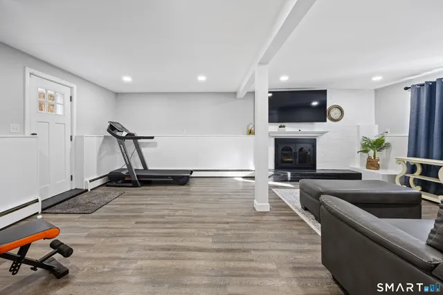 $449,900 | 1986 Hartford Turnpike, North Haven, CT 06473