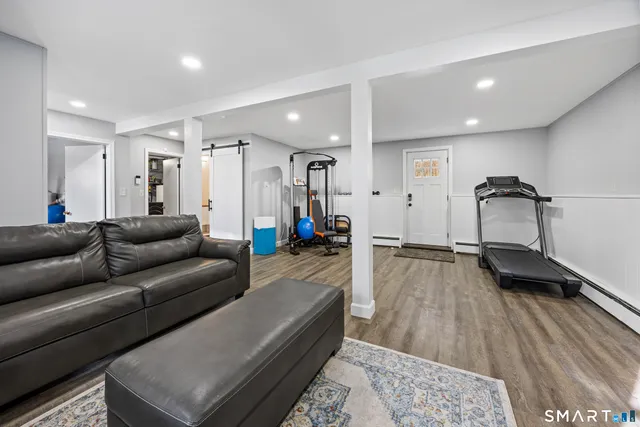 $449,900 | 1986 Hartford Turnpike, North Haven, CT 06473